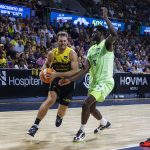 La Laguna Tenerife cae ante el Barça tras competir hasta el final (11)