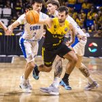 Una sinfonía coral para seguir invictos en la BCL (7)