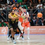 Triunfo de mucho oficio en A Coruña, tras una enorme segunda mitad (5)