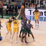 La Laguna Tenerife se queda sin recompensa tras tutear al líder (7)