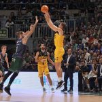 La Laguna Tenerife se queda sin recompensa tras tutear al líder (9)