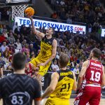 La Laguna Tenerife se lleva un partidazo, tras un gran último cuarto (7)