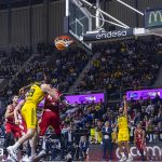 La Laguna Tenerife se lleva un partidazo, tras un gran último cuarto (11)