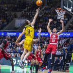 La Laguna Tenerife se lleva un partidazo, tras un gran último cuarto (12)