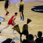 La Laguna Tenerife no da opción al Girona en una noche redonda (8)