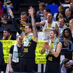 La Laguna Tenerife no da opción al Girona en una noche redonda (17)