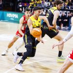 La Laguna Tenerife no da opción al Girona en una noche redonda (18)