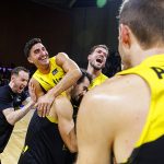 La Laguna Tenerife no da opción al Girona en una noche redonda (21)