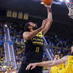 La Laguna Tenerife vuelve a pintar el derbi de aurinegro (13)