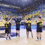 La Laguna Tenerife vuelve a pintar el derbi de aurinegro (21)