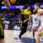 La Laguna Tenerife supera al Río Breogán con un gran ejercicio colectivo (15)