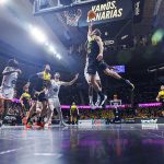 La Laguna Tenerife supera al Río Breogán con un gran ejercicio colectivo (20)