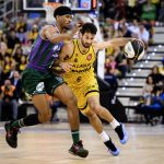 Cae con la cabeza alta (21)