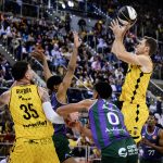 Cae con la cabeza alta (23)