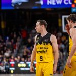 La Laguna Tenerife 'asalta' el Palau Blaugrana (1)