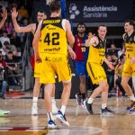 La Laguna Tenerife 'asalta' el Palau Blaugrana (7)