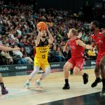 La Laguna Tenerife amplía su racha con otro gran triunfo de equipo (6)