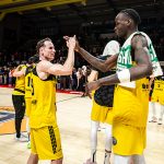 Impone su ley en Italia y saca su billete para la Final Four (25)