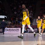 La Laguna Tenerife 'asalta' el Buesa Arena con un partidazo (5)