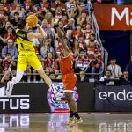 La Laguna Tenerife cae en el epílogo ante el BAXI Manresa (1)