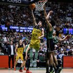 La Laguna Tenerife 'asalta' el Olímpic y se mete en semifinales (2)