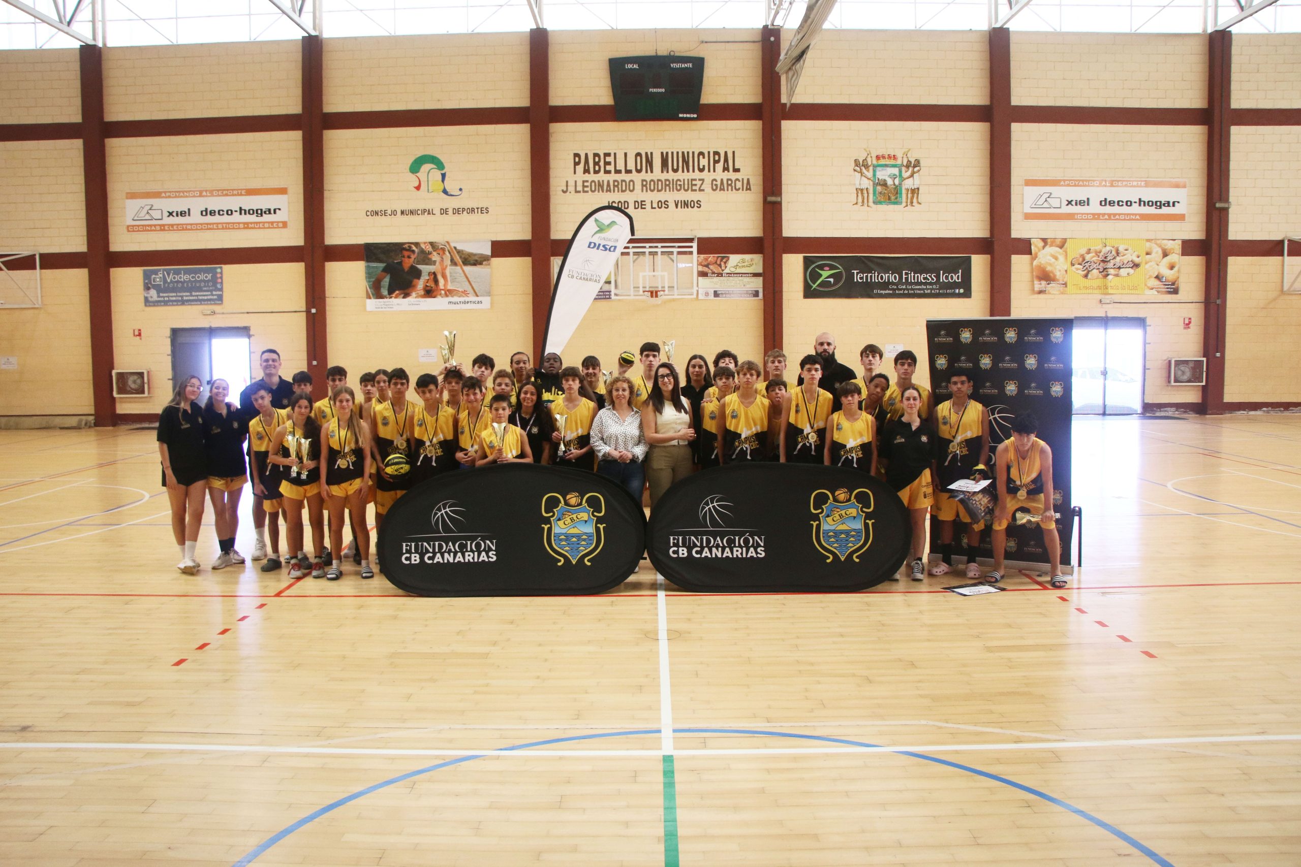 La Fundación CB Canarias culmina dos semanas de campamento en Icod