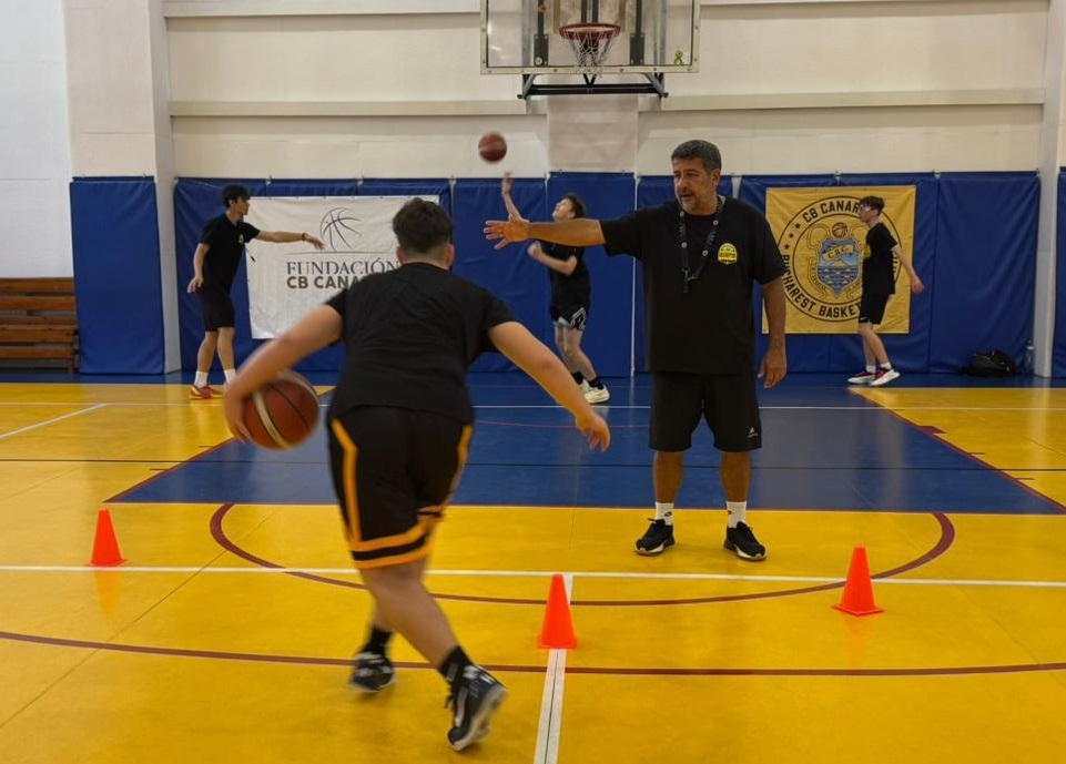 La Fundación finaliza dos intensas semanas de campamento en Rumanía