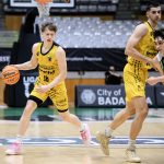 Trabajado triunfo en el Olímpic para seguir invictos (10)