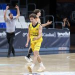 El Fundación CB Canarias vuelve a la senda del triunfo con una gran remontada (9)