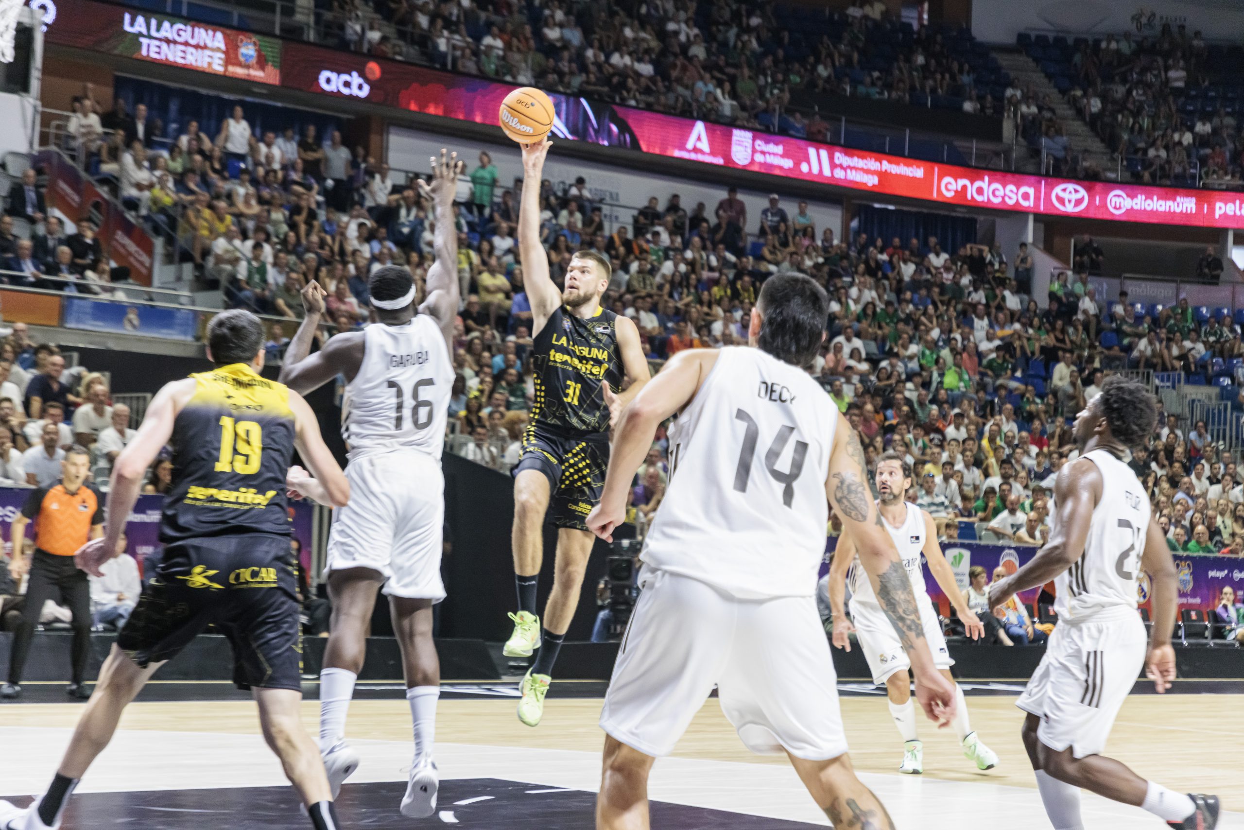 La Laguna Tenerife retoma la ACB con un desafío de máxima exigencia Imagen de La Laguna Tenerife retoma la ACB con un desafío de máxima exigencia