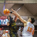 La Laguna Tenerife 'asalta' Fontajau y se lleva un partidazo (4)