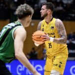 La Laguna Tenerife cede en la pista del Joventut (7)