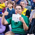 Iberia Express se vuelca con La Laguna Tenerife y su afición (3)