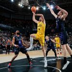 La Laguna Tenerife cae en Bilbao (1)