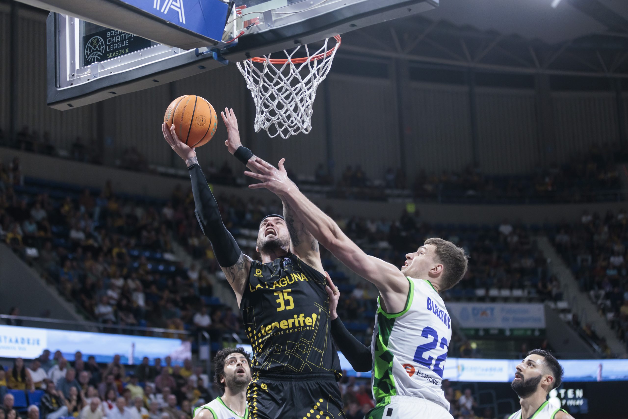 Imagen de Desafío de nivel ante el eterno campeón checo