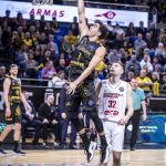 La Laguna Tenerife recupera su mejor versión para superar a un buen Nymburk (8)