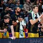 La Laguna Tenerife 'asalta' el Palau y entra en la Copa por la puerta grande (8)