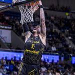 Remontada épica para auparse invicto al liderato del Top 16 (3)