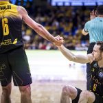 Remontada épica para auparse invicto al liderato del Top 16 (4)