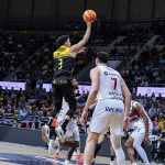 La Laguna Tenerife tumba al Baskonia y festeja su undécima alegría liguera (8)