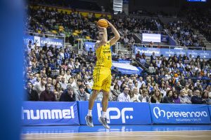 Cae en Burgos tras pelear hasta el final (4)