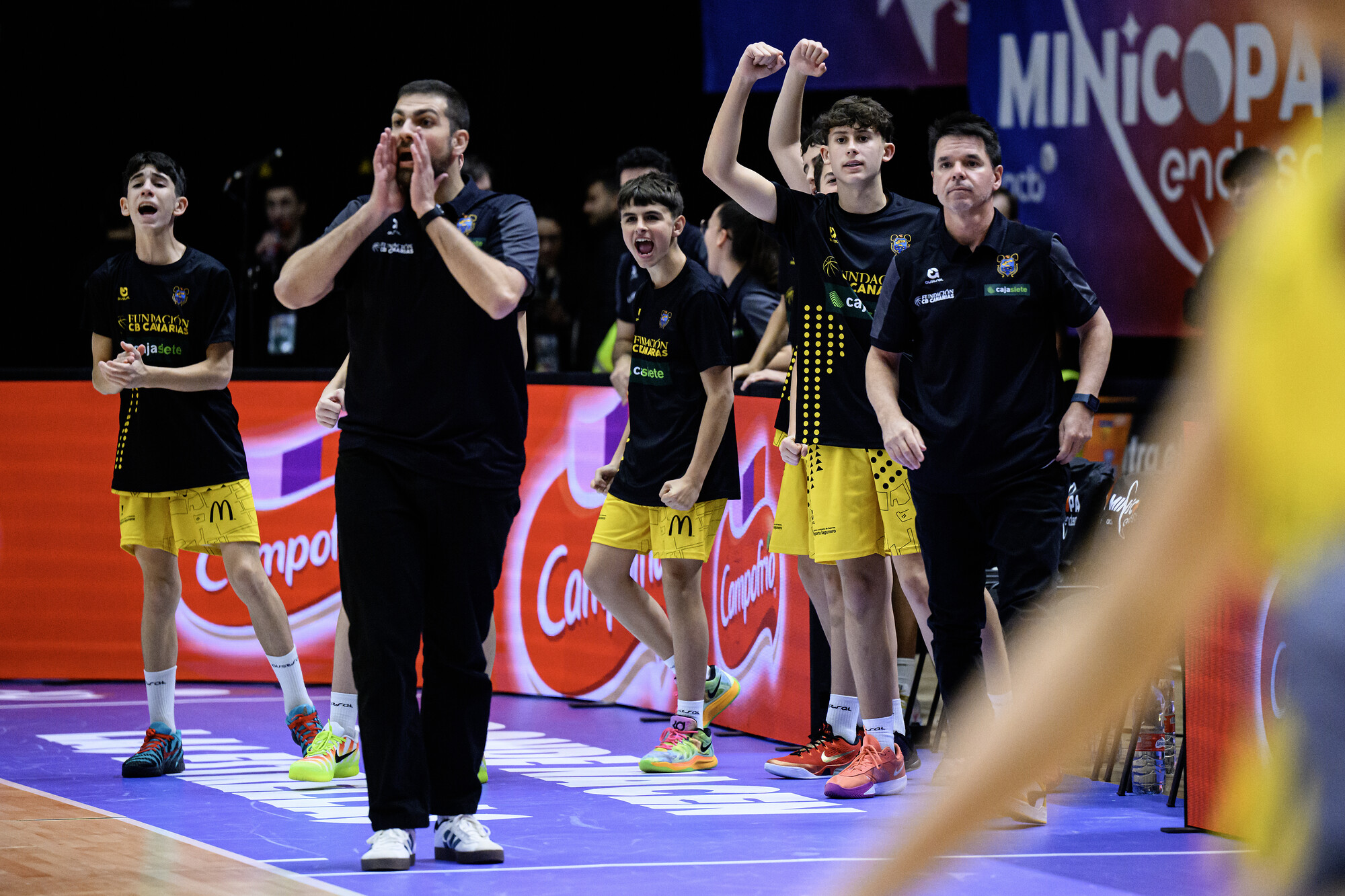 Ir a la noticia Buen sabor de boca del infantil en la Minicopa