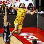 Cae en Trieste en los últimos minutos (6)