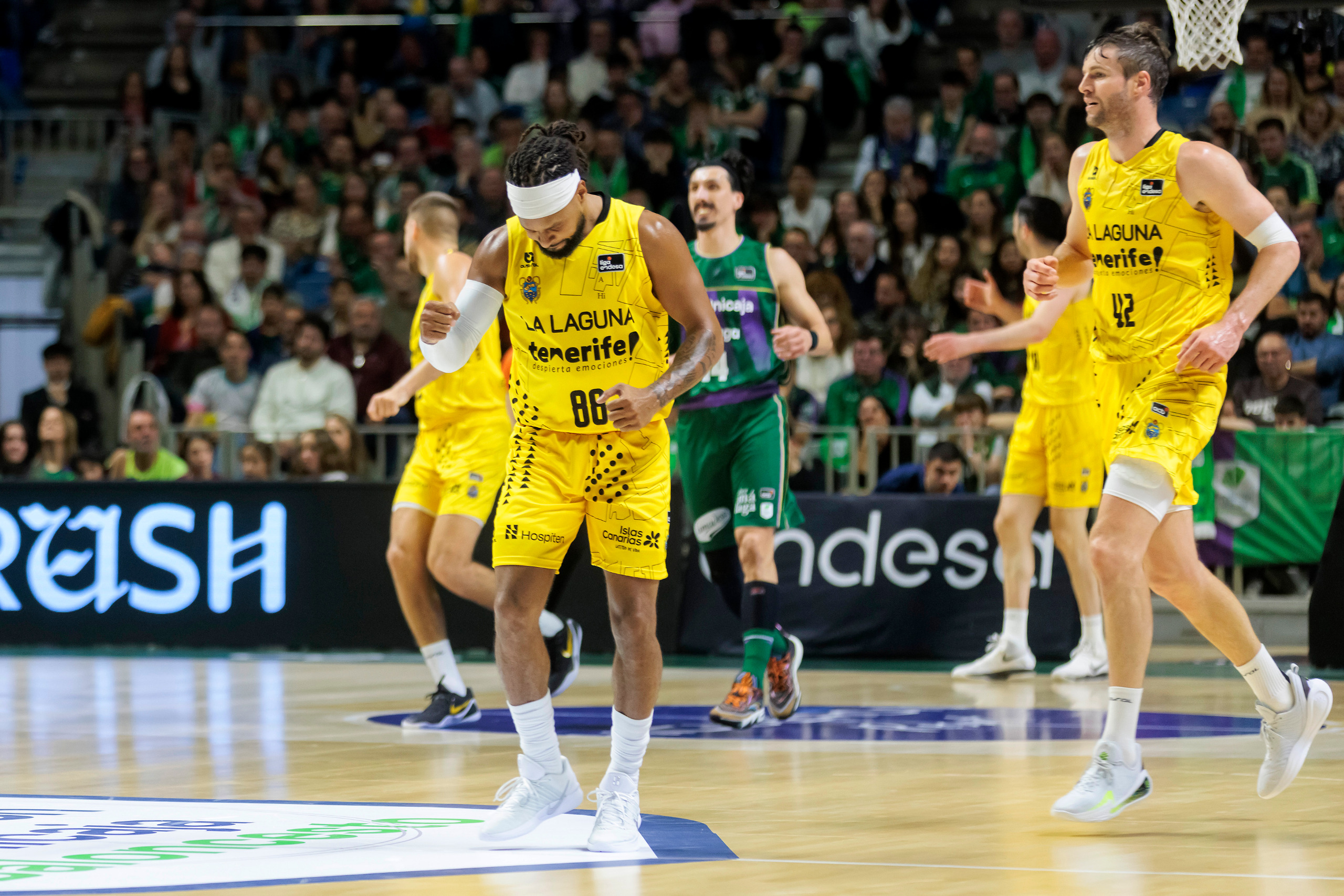 Noticia La Laguna Tenerife 'asalta' el Carpena con una exhibición coral