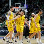 La Laguna Tenerife 'asalta' el Carpena con una exhibición coral (16)