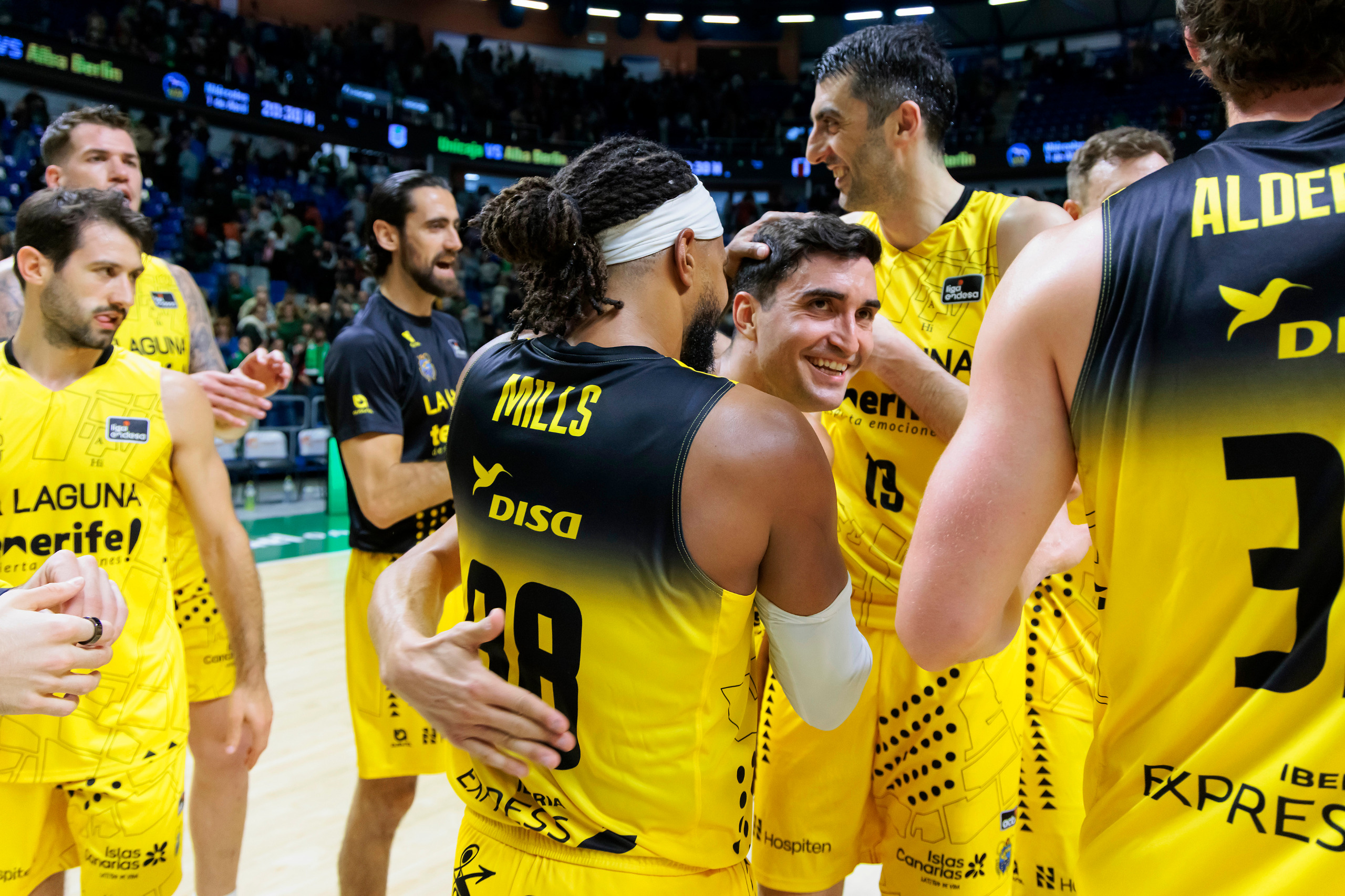 Ir a la noticia Recital aurinegro en el Martín Carpena