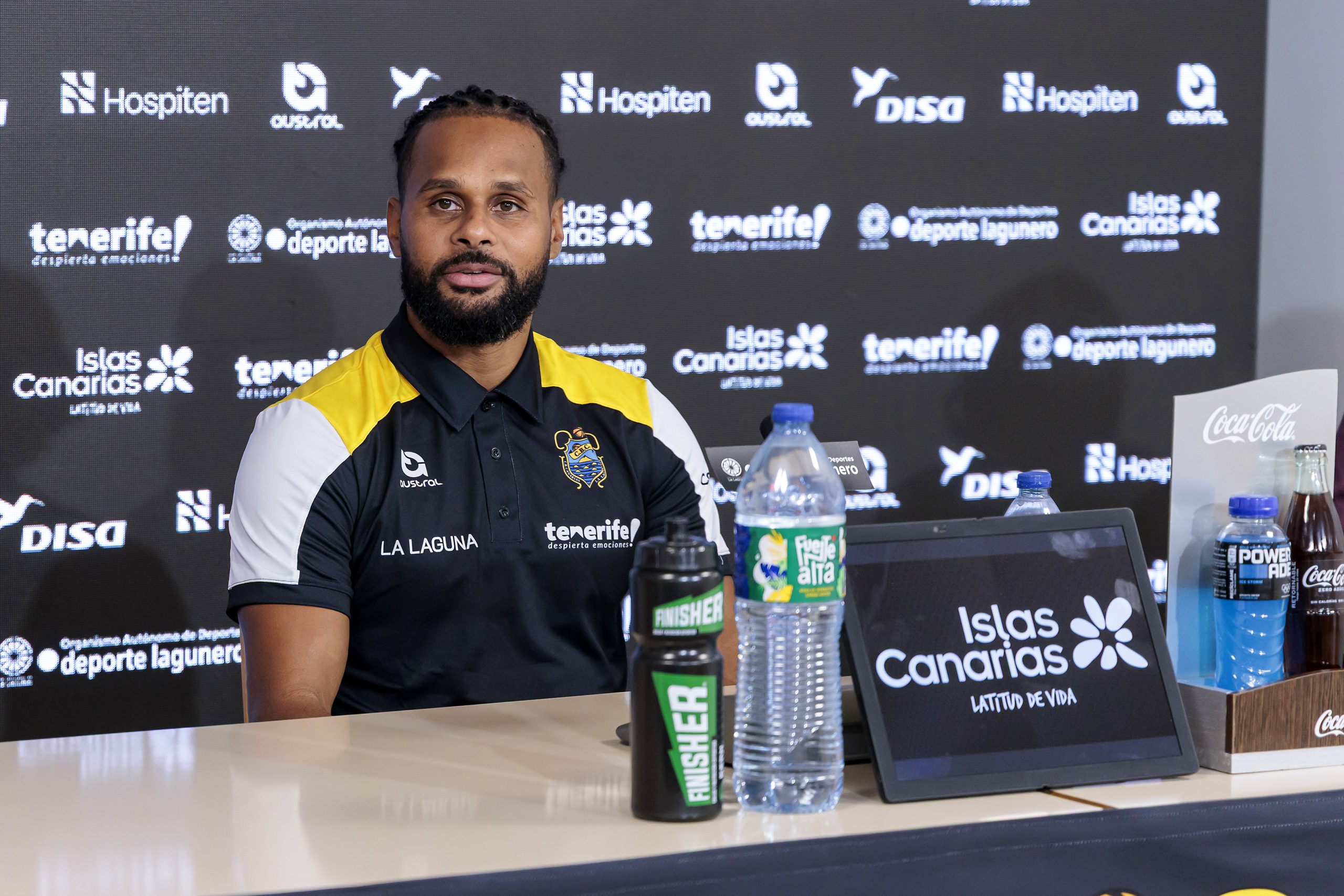 Noticia "Es un sueño jugar en un paraíso como Tenerife"