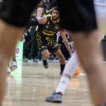 Otra exhibición colectiva para festejar la 15ª alegría liguera (6)