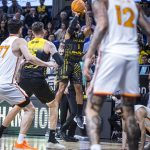 La Laguna Tenerife 'golpea' primero (1)