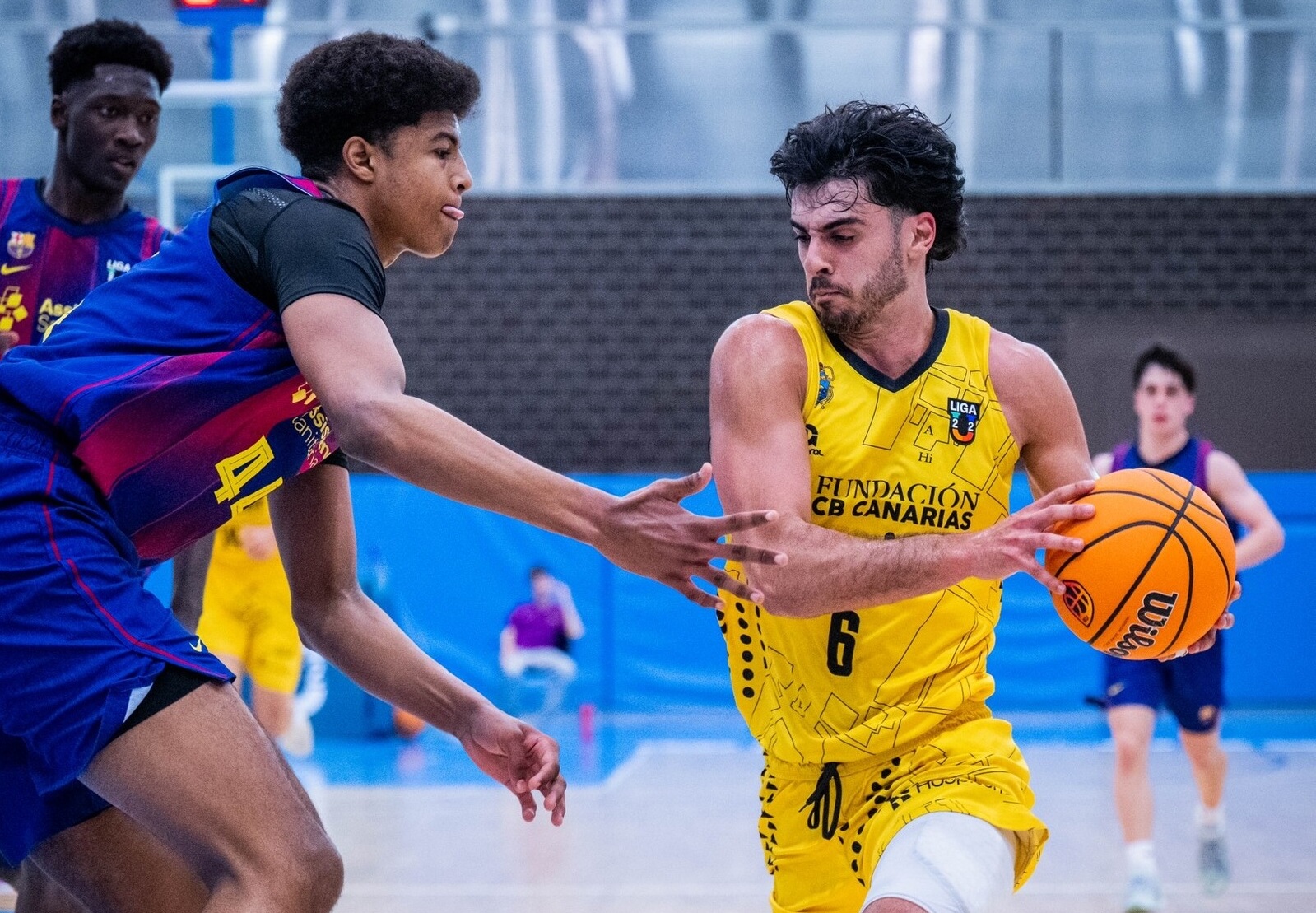 Ir a la noticia Roza la sorpresa